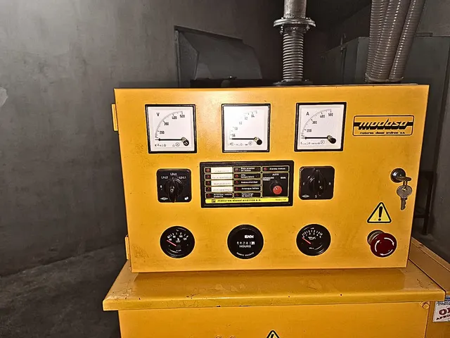 Mantenimiento de grupos electrógenos - TEC COM