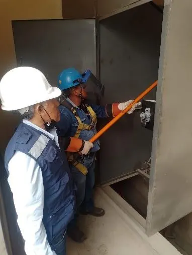Mantenimiento de subestaciones eléctricas - TEC COM
